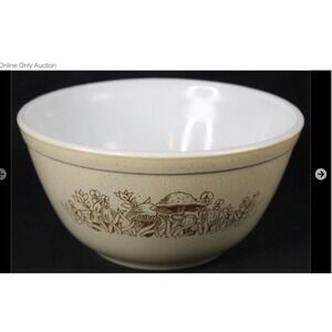 Vintage Pyrex Forest Fancies Mushroom Woodland Medium 402 1.5 QT Mixing Bowl